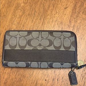 Coach wallet
